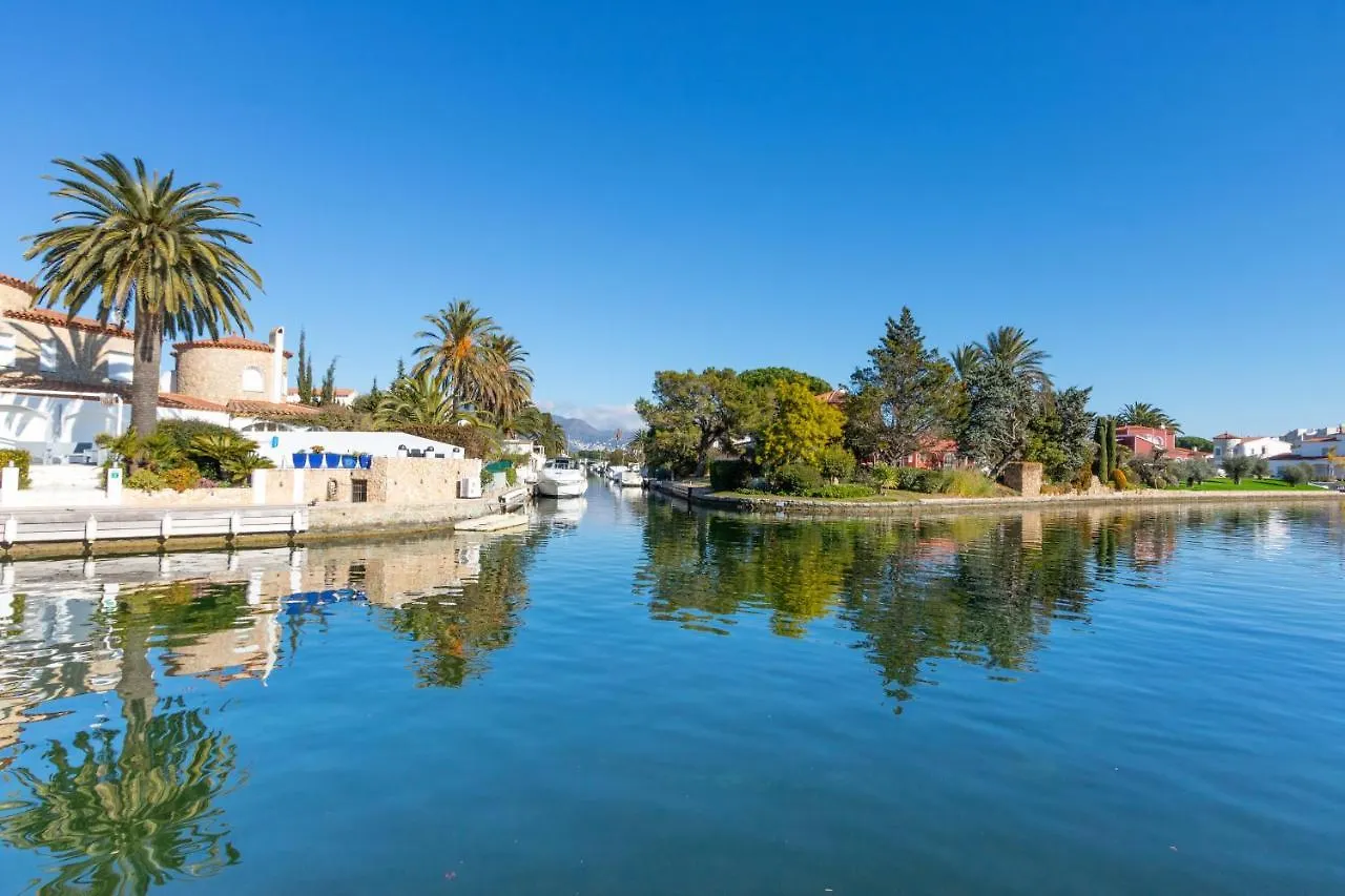 Empurialola - Precioso Apartamento Vistas A Los Canales En Empuriabrava- 146 艾姆布里亚布拉瓦